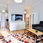 Metro Mlynow Studio, Mlynow Station - Warsawstay Appartamento Varsavia